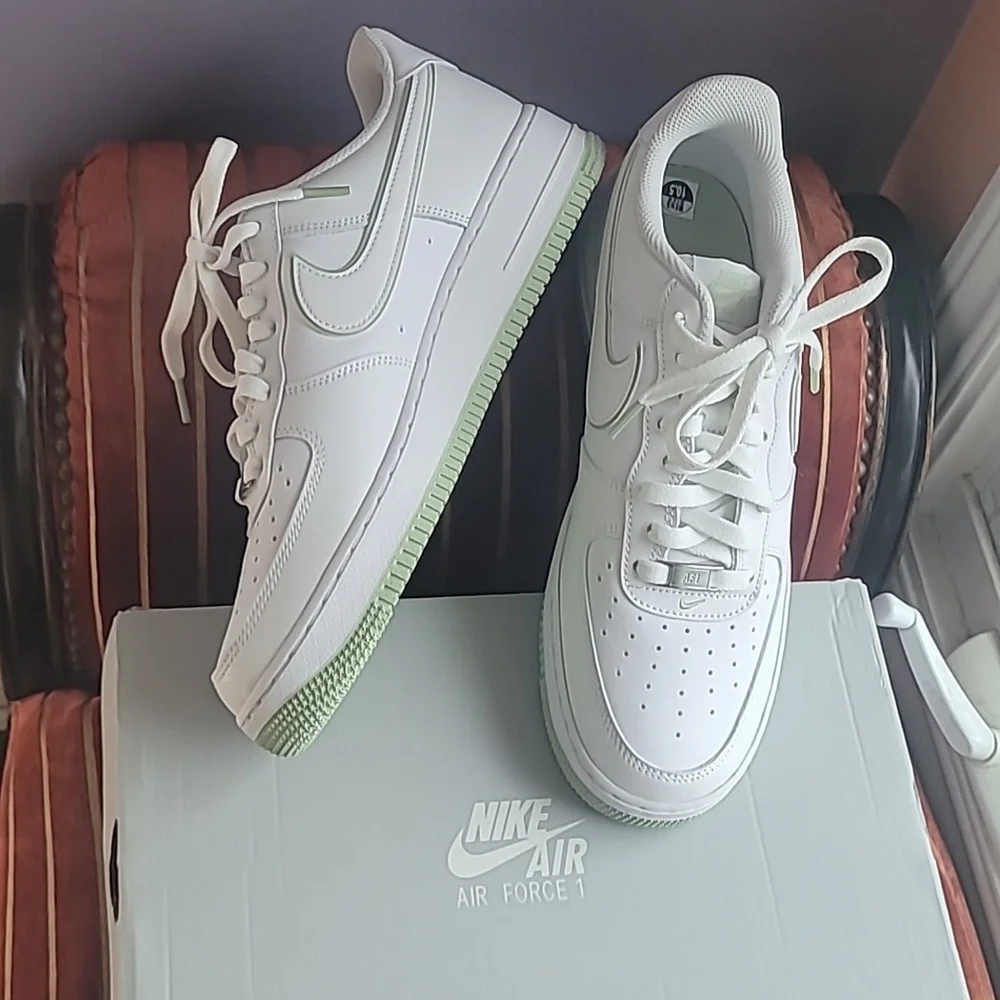 Air Force One Honey Dew - Picture 1 of 16